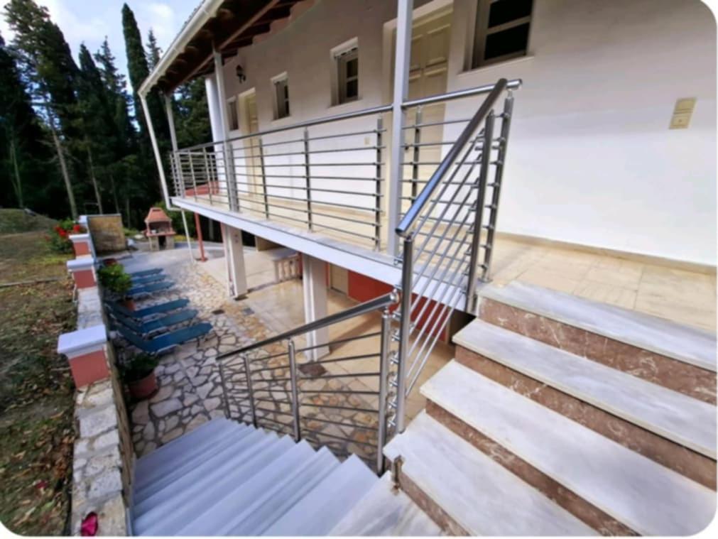Villa Danai Agios Georgios Pagon Eksteriør billede