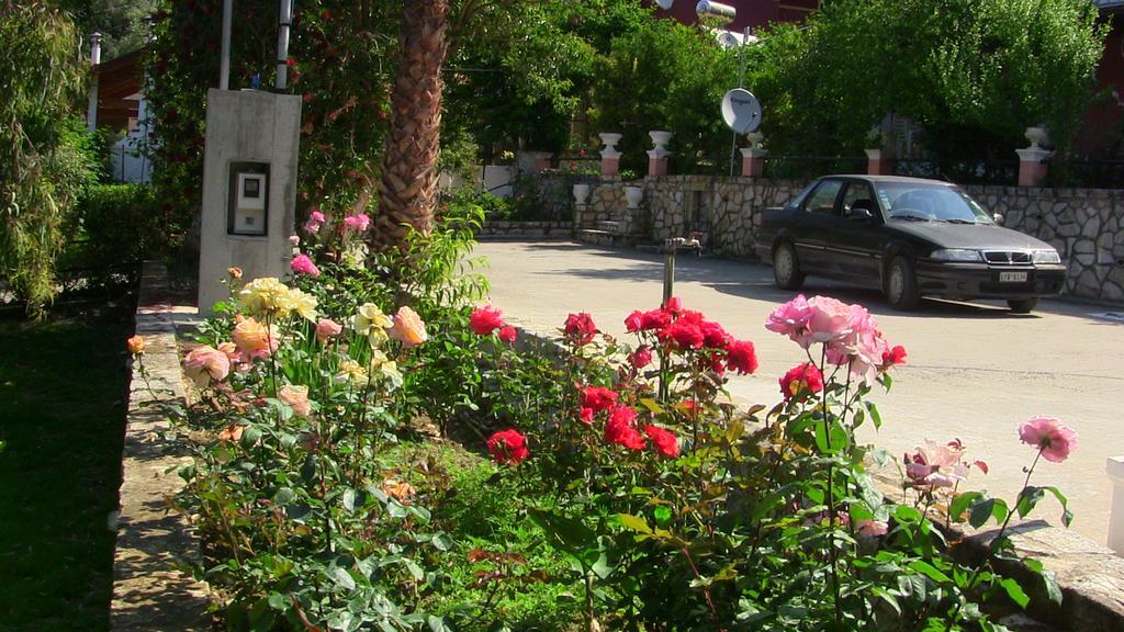 Villa Danai Agios Georgios Pagon Eksteriør billede
