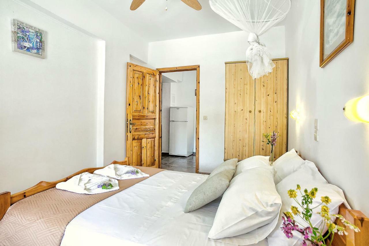 Villa Danai Agios Georgios Pagon Eksteriør billede