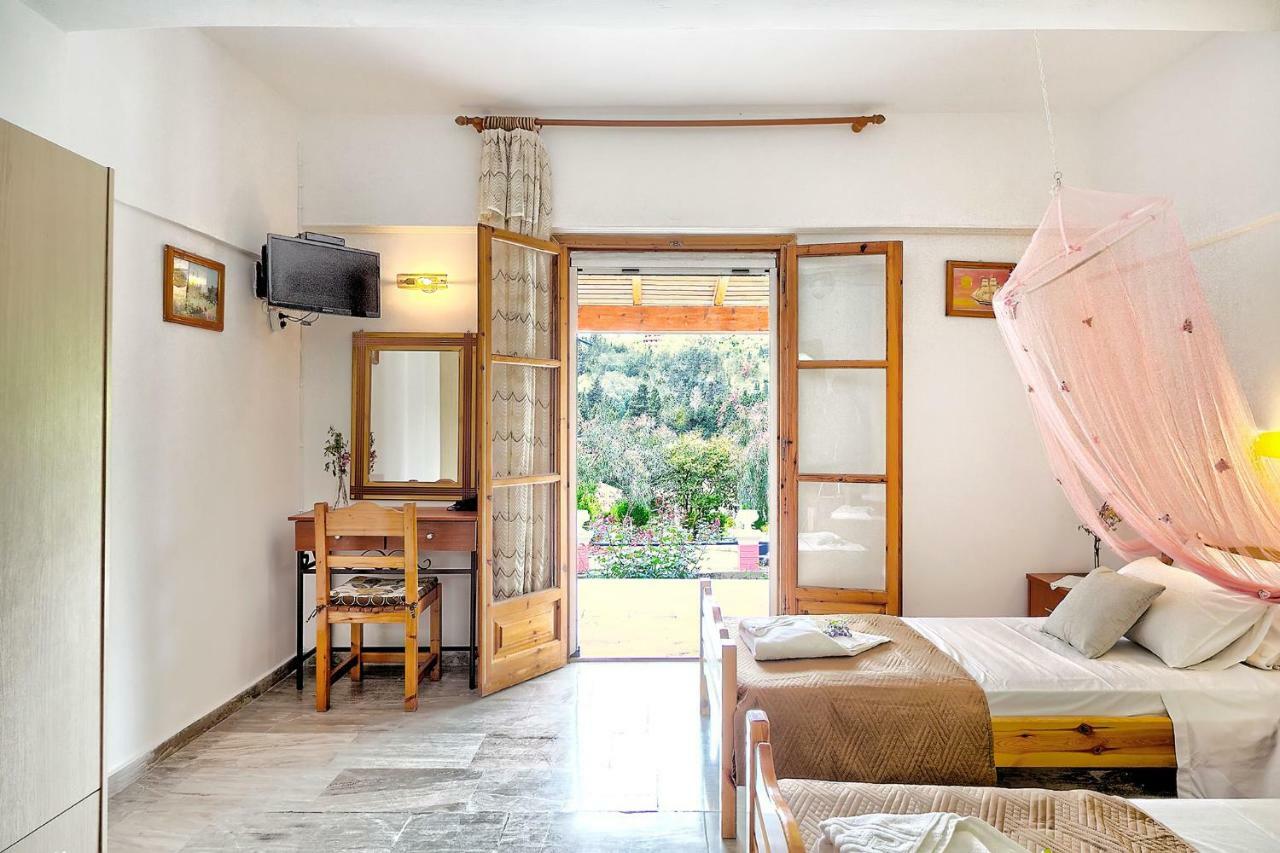 Villa Danai Agios Georgios Pagon Eksteriør billede